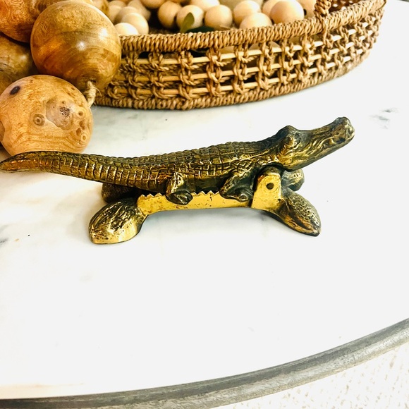 Vintage alligator crocodile nut cracker - Picture 3 of 5
